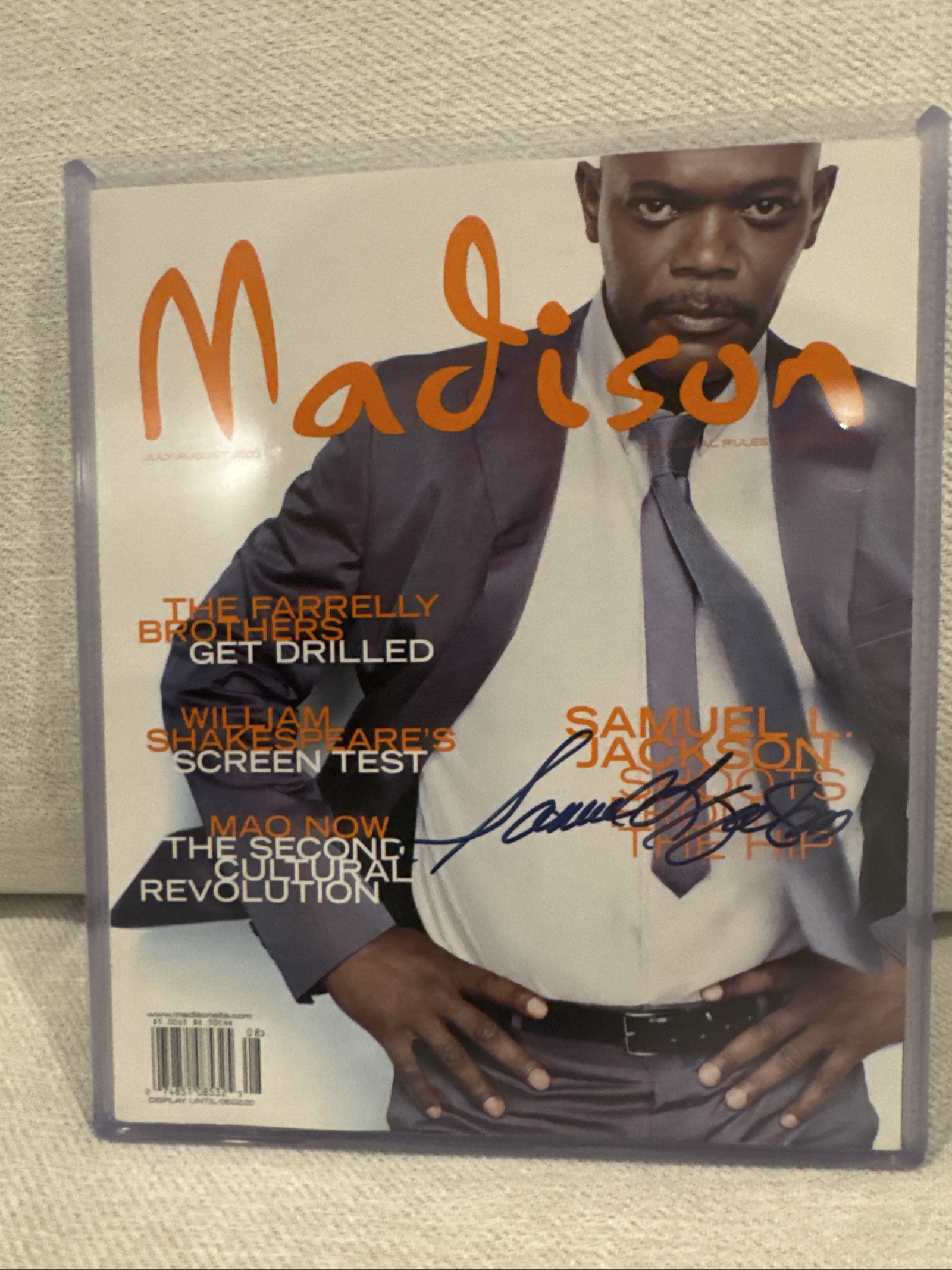 Samuel L. Jackson Signed Madison Magazine July/August 2000 Issue